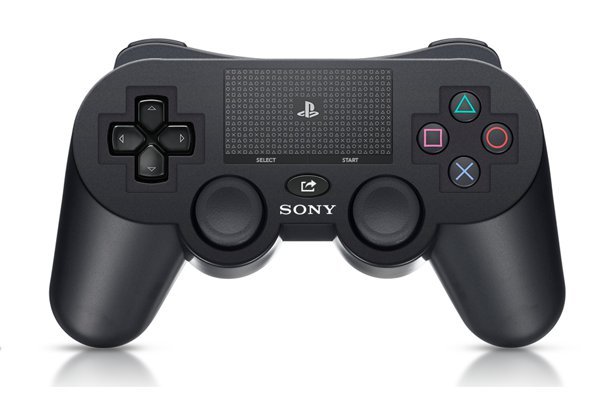 PlayStation 4: Fani stworzyli własne projekty padów. Na czymś takim będziemy grać?