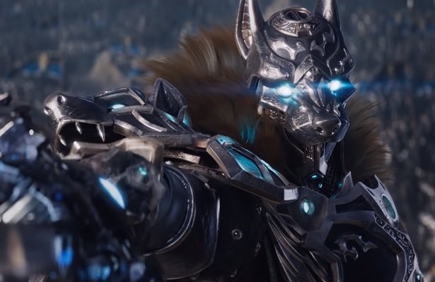 Godfall pręży muskuły na zwiastunie z okazji premiery [WIDEO]